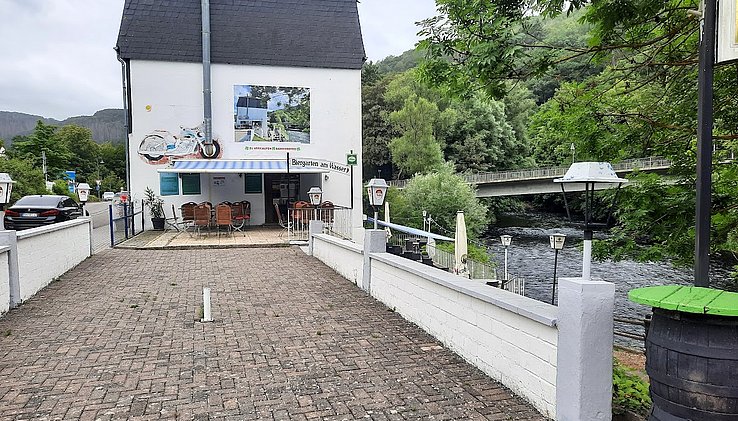 Terrasse 2.jpg