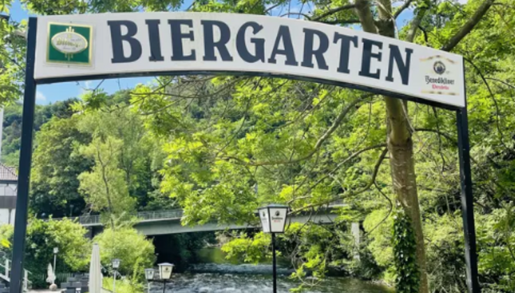 Biergarten.png