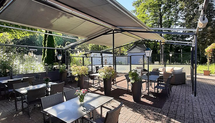 20230907_Biergarten8_Markisenanlage.jpg
