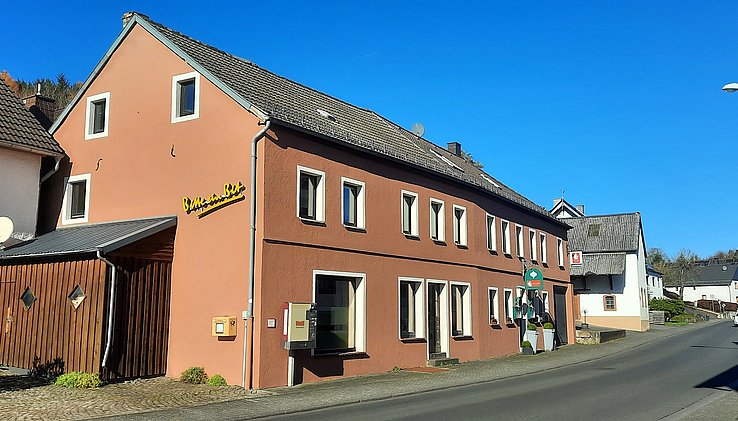 Vorderansicht Straßenseite