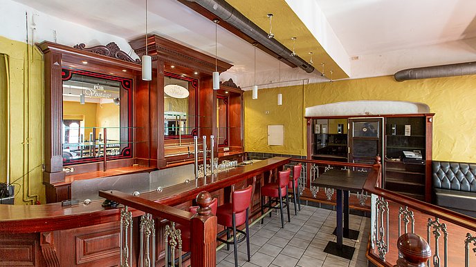 Max_VintagePub_09.jpg
