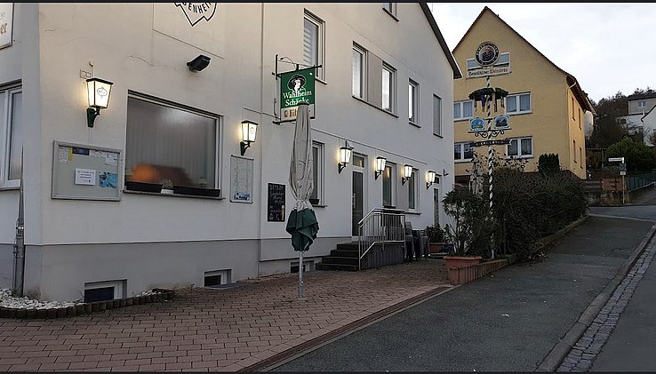 Außenansicht inkl. Biergarten