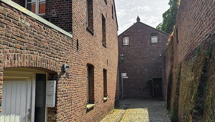 Dülken_25SG1407_außen1.jpg