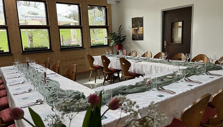 Feier im Gastraum